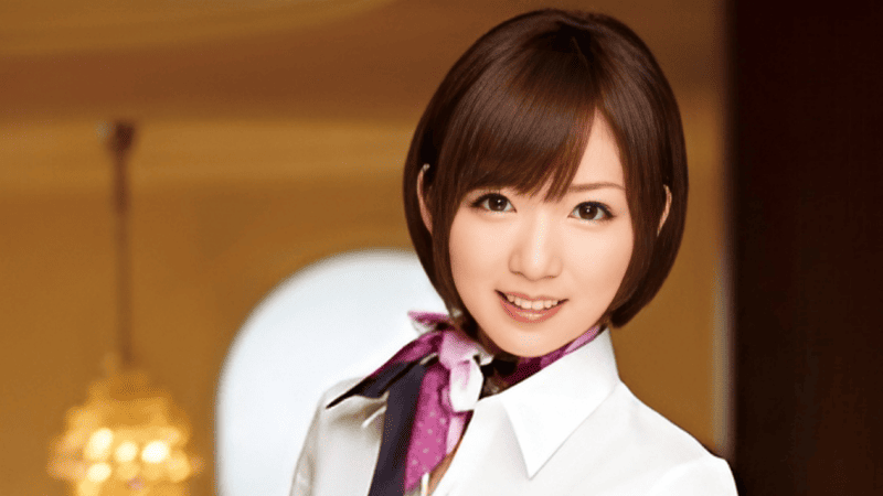 【麻倉憂】「僕も得意なんですよ」メンズエステで攻守交代！ク○ニと手マンでイカせて本番ゲット！美少女CAに顔射で大満足！